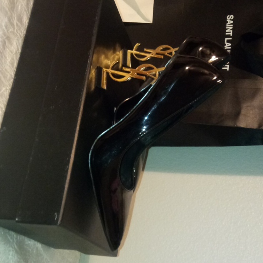 Saint Laurent heels